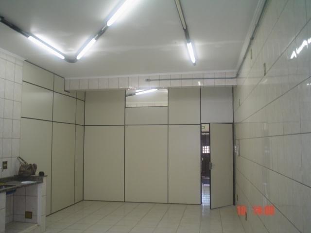 Salão Comercial para Locação em Centro - 11