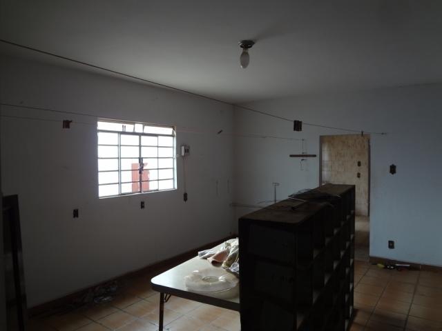 Casa para Venda em Santana - 18
