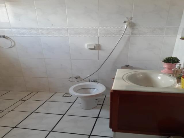 Casa para Venda em Centro - 16