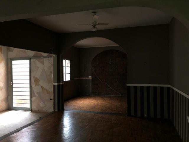 Casa para Venda em Centro - 21