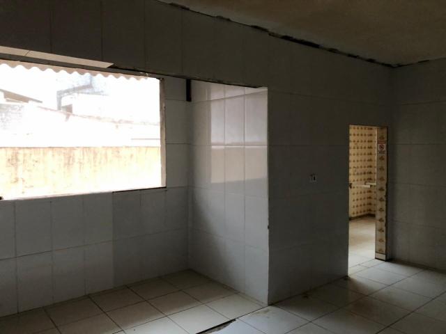 Casa para Venda em Centro - 16