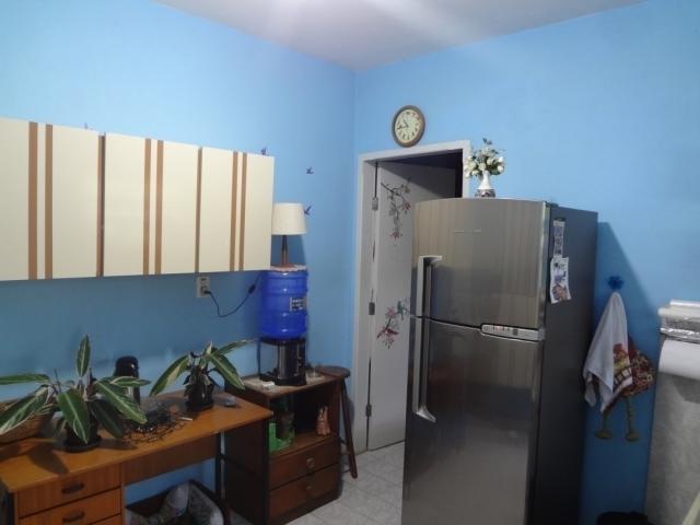 Casa para Venda em JARDIM CHERVESON - 18