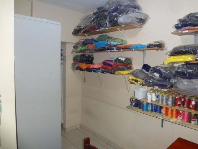 Casa para Venda em JARDIM CHERVESON - 23