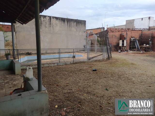 Casa para Venda em PARQUE UNIVERSITÁRIO - 11