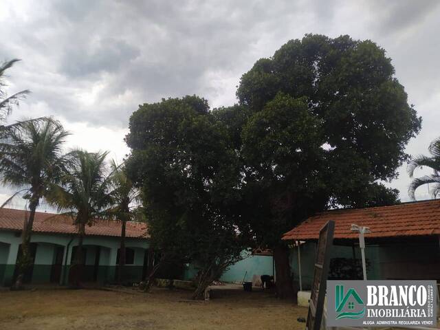 Casa para Venda em PARQUE UNIVERSITÁRIO - 24
