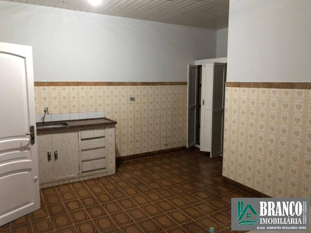 Casa para Venda em Centro - 14
