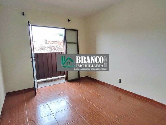 Casa para Venda em JD. CONDUTA - 11