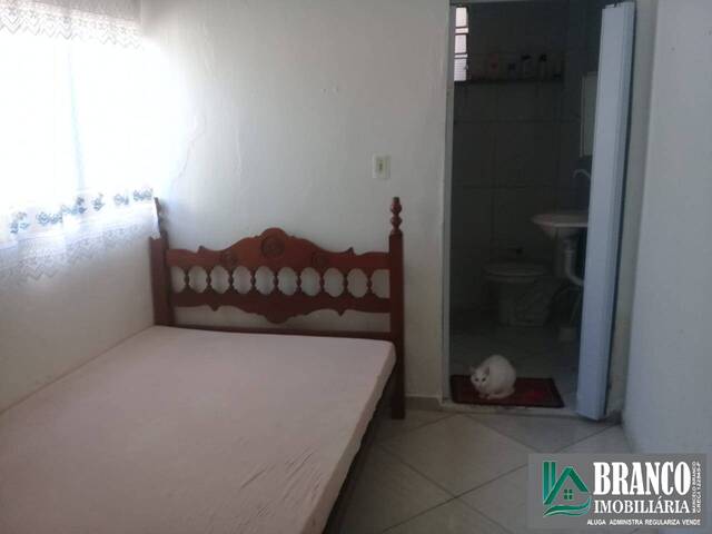 Casa para Venda em PARQUE DAS INDÚSTRIAS - 12