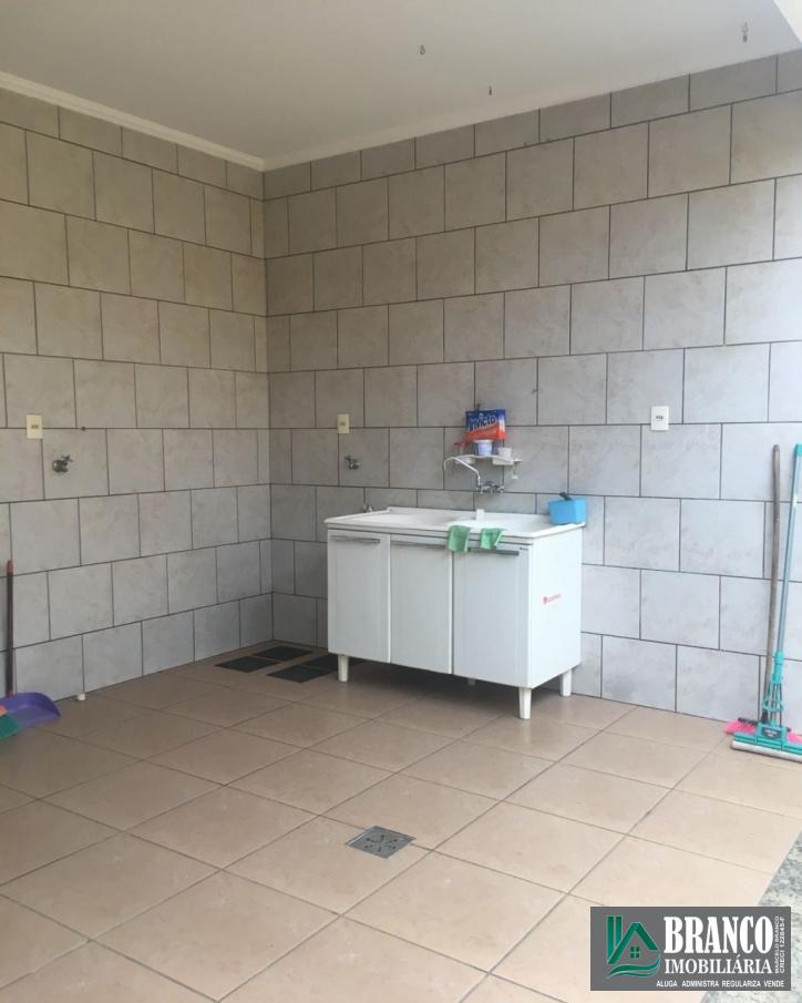 Sobrado para Venda em Rio Claro - 17