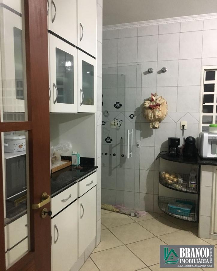 Casa para Venda em Rio Claro - 23