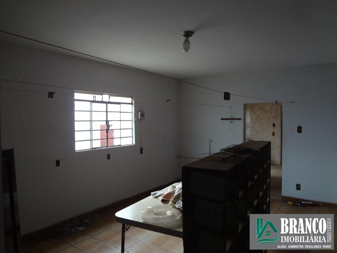 Casa para Venda em Rio Claro - 18