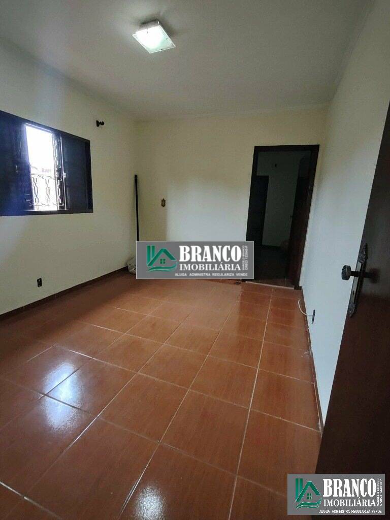 Casa para Venda em Rio Claro - 13