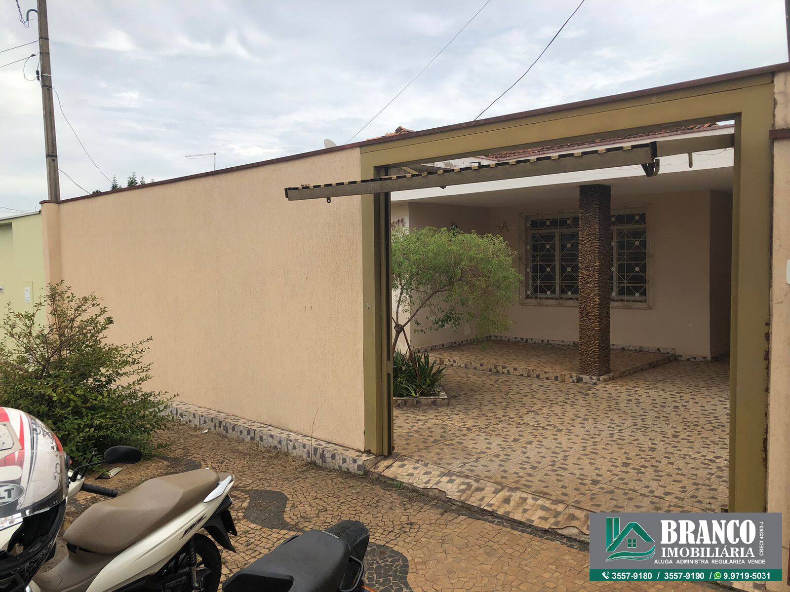 Casa para Venda em Rio Claro - 1