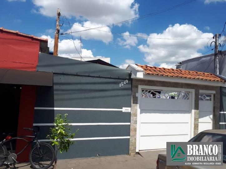 Casa para Venda em Rio Claro - 1