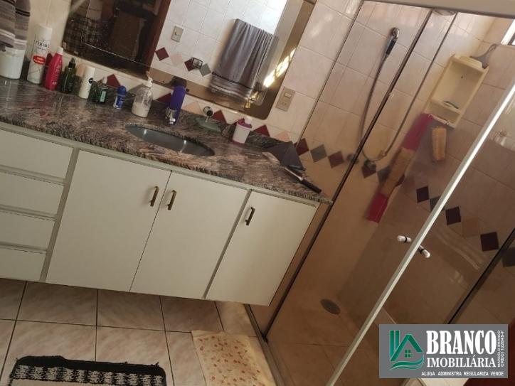 Casa para Venda em Rio Claro - 11