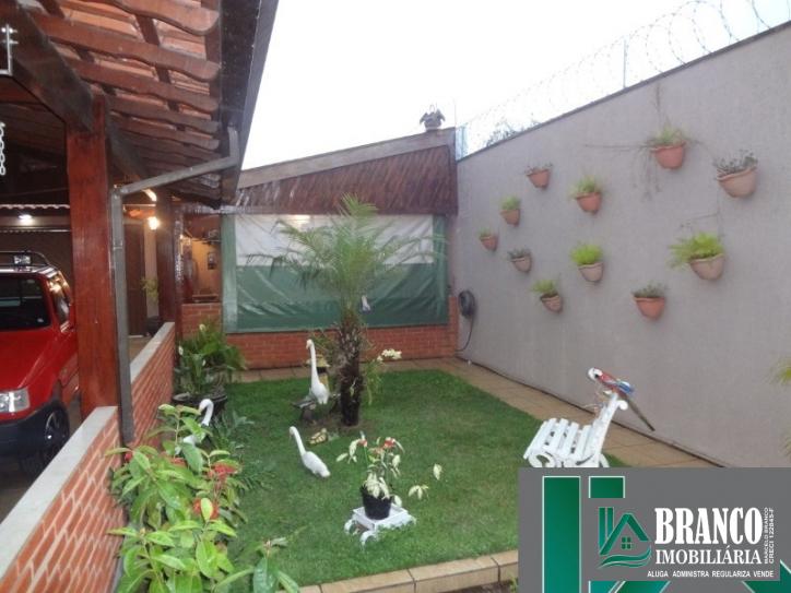 Casa para Venda em Rio Claro - 2