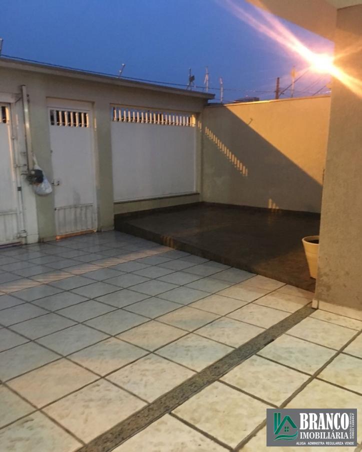 Casa para Venda em Rio Claro - 2